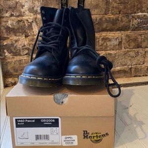 BLACK PASCAL SOFT LEATHER DOC MARTIN BOOTS. NEW